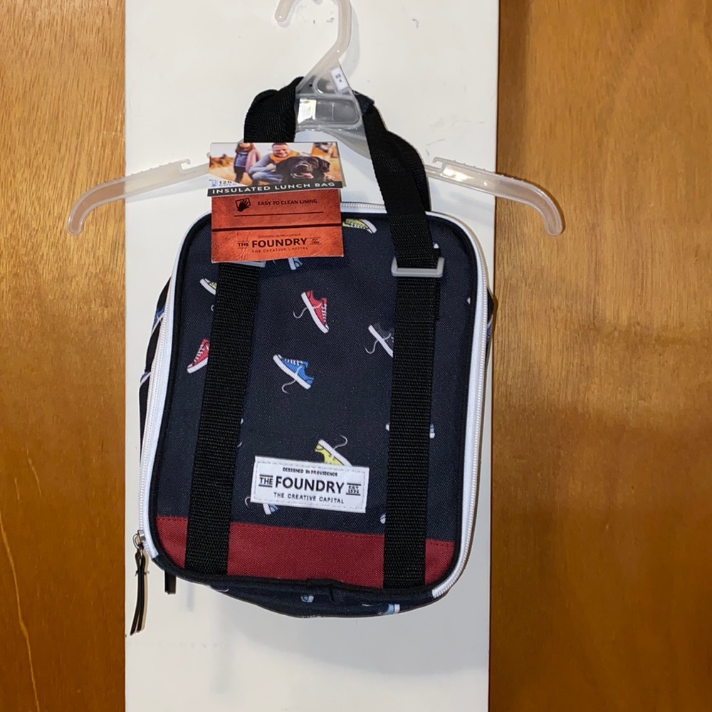 ❤️👟💙NWT The Foundry Supply Co. 12Hr. Insulated Lunch Bag